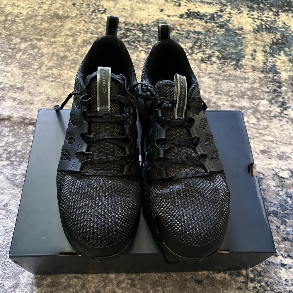 Reebok Men's Composite Toe Work Shoes - image 1